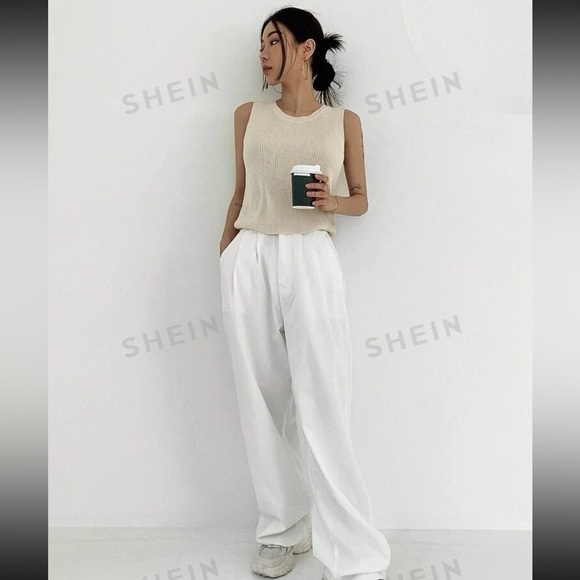 Ribbed knit sweater vest - Picture 3 of 3